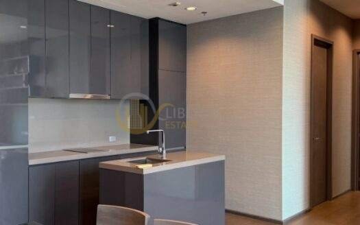 💼 Luxury Condo for Sale | Sathorn | Perfect Home for City Professionals | Near BTS Surasak | 22,900,000 THB | คอนโดหรู สาทร เหมาะคนทำงาน ใจกลางธุรกิจ เดินทางง่าย ใกล้ BTS สุรศักดิ์ – LTH14965