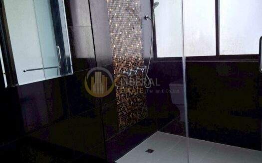 Spacious Condo for Sale Phrom Phong | Family Home Best Value | Near BTS Phrom Phong | 20,000,000 THB | คอนโดขนาดใหญ่ขาย พร้อมพงษ์ เหมาะสำหรับครอบครัว คุ้มค่า ใกล้ BTS พร้อมพงษ์ 20,000,000 บาท – LTH14967