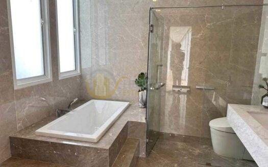 LTHC15039 – 🏡💦 Luxury House for Rent | Lat Phrao | Private Pool Living for Family Comfort | Near BTS Ha Yaek Lat Phrao | 350,000 THB/Month | บ้านหรู ลาดพร้าว มีสระส่วนตัว อยู่สบายทั้งครอบครัว พื้นที่กว้าง ใกล้ BTS ห้าแยกลาดพร้าว