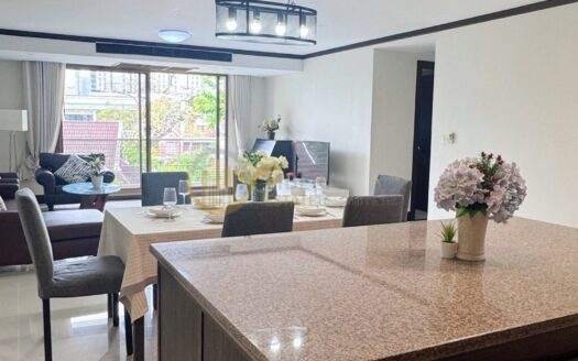 LTH15083 – 🐶 Condo for Rent | Thonglor | Big Space for You & Your Pets | Near BTS Thonglor | 64,000 THB/Month | คอนโดทองหล่อ ห้องใหญ่ เลี้ยงสัตว์ได้ ใช้ชีวิตง่ายในย่านฮิต ใกล้ BTS