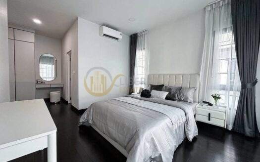 LTHC15100 -👨👩👧👦 Family House for Rent | Bangna | Comfortable Living with Easy Access | Near BTS Bangna | 210,000 THB/Month | บ้านบางนา เหมาะครอบครัว พื้นที่ใช้สอยลงตัว เข้าเมืองง่าย ใกล้ BTS