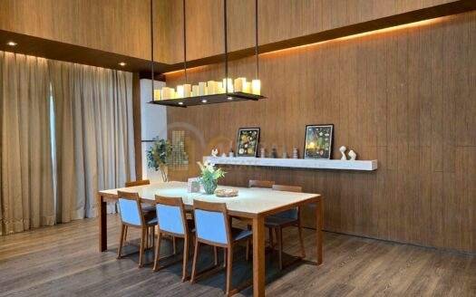 LTHC15090 – Spacious Condo for Rent 🌿🏡 | Ploenchit | Low Floor Easy Living in Prime CBD | Near BTS Ploenchit | 150,000 THB/Month | คอนโดเพลินจิต ห้องกว้าง ชั้นต่ำ เข้า-ออกสะดวก ใจกลางเมือง ใกล้ BTS เพลินจิต