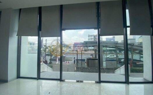 LTH15121 – Commercial Space Prime Location for Rent Hua Lamphong | Business Opportunity Best Value | Near MRT Hua Lamphong | 155,550 THB | พื้นที่เชิงพาณิชย์ให้เช่า หัวลำโพง ทำเลดี เหมาะธุรกิจ คุ้มค่า ใกล้ MRT หัวลำโพง