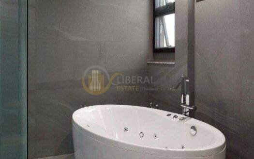 LTHC15125 – Modern House Pet-Friendly for Sale Punnawithi | Family Living Best Value | Near BTS Punnawithi | 32 MB | บ้านขาย ปุณณวิถี เลี้ยงสัตว์ได้ ครอบครัวอยู่สบาย คุ้มค่า ใกล้ BTS ปุณณวิถี