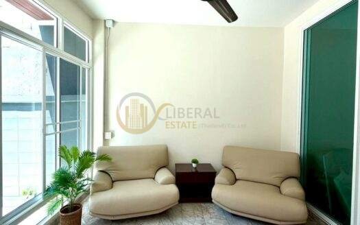 LTH15157 – Spacious Townhome Prime Location for Rent Phra Khanong | Family Living Best Value | Near BTS Phra Khanong | 120,000 THB | ทาวน์โฮมให้เช่า พระโขนง พื้นที่กว้าง ฟังก์ชันครบ คุ้มค่า ใกล้ BTS พระโขนง