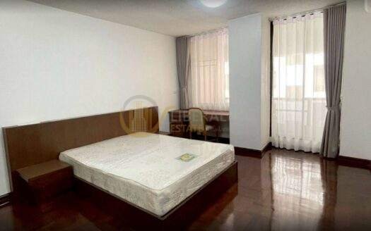 LTH15181 – Spacious Condo Pet-Friendly for Rent Chit Lom | City Lifestyle Best Value | Near BTS Chit Lom | 90,000 THB | คอนโดให้เช่า ชิดลม ห้องใหญ่ เลี้ยงสัตว์ได้ คุ้มค่า ใกล้ BTS ชิดลม