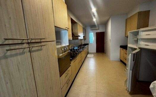 LTH15237 – Spacious Condo Pet-Friendly for Rent Nana | City Lifestyle Best Value | Near BTS Nana | 95,000 THB | คอนโดให้เช่า นานา ห้องใหญ่พิเศษ เลี้ยงสัตว์ได้ คุ้มค่า ใกล้ BTS นานา