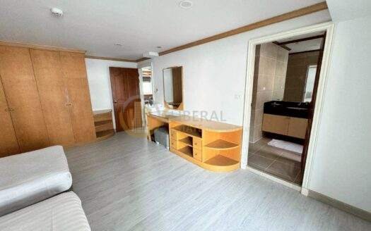 LTH15234 – Spacious Condo Pet-Friendly for Rent Nana | City Lifestyle Best Value | Near BTS Nana | 75,000 THB | คอนโดให้เช่า นานา ห้องใหญ่ เลี้ยงสัตว์ได้ คุ้มค่า ใกล้ BTS นานา