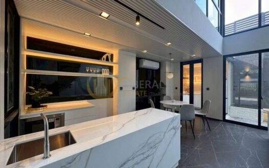 LTH15223 – Modern Townhouse for Sale Ratchada 20 | Urban Living Best Value | Near MRT Sutthisan | 15.9 MB | ทาวน์โฮม 4 ชั้น รัชดา 20 ทำเลเมือง คุ้มค่า ใกล้ MRT สุทธิสาร