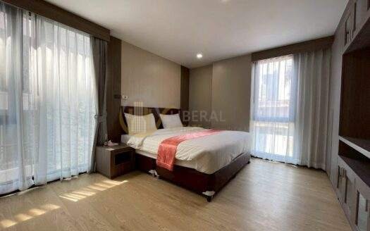 LTH15252 -🐶🏙️ Modern Pet-Friendly Living in Thonglor | Condo for Rent | 80,000 THB/Month คอนโดทองหล่อ รองรับการเลี้ยงสัตว์ ทำเลพรีเมียม ใจกลางสุขุมวิท ใกล้ BTS