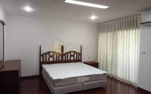 LTHC15248 – Spacious Condo Pet-Friendly for Rent Phrom Phong | City Lifestyle Best Value | Near BTS Phrom Phong | 56,000 THB | คอนโดให้เช่า พร้อมพงษ์ ห้องใหญ่ เลี้ยงสัตว์ได้ คุ้มค่า ใกล้ BTS พร้อมพงษ์