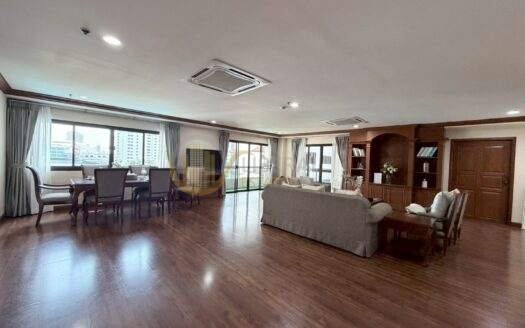 LTH15305 – Spacious Condo High Floor Pet-Friendly for Rent Asoke | City Lifestyle Best Value | Near BTS Asoke | 78,000 THB | คอนโดให้เช่า อโศก ชั้นสูง ห้องใหญ่ เลี้ยงสัตว์ได้ คุ้มค่า ใกล้ BTS อโศก