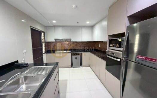 LTH15306 – ✨🐶 Refined Living with Your Pet | High-Floor Condo near BTS Asoke | 78K คอนโดอโศก มอบความสะดวกสบายระดับพรีเมียม พร้อมวิวเมืองและการอยู่อาศัยที่ลงตัว