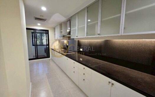 LTH15361 – Spacious Luxury Condo for Rent | City Lifestyle Best Value | 150,000 THB | คอนโดหรูให้เช่า ห้องใหญ่พิเศษ คุ้มค่า เหมาะสำหรับครอบครัว