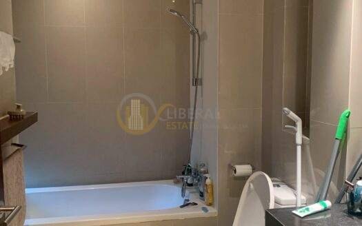 LTHC15372 – Spacious Condo for Sale Sathorn | Prime Location Best Value | Near MRT Lumphini | 12.5 MB | คอนโดขาย สาทร ห้องใหญ่ วิวสระว่ายน้ำ คุ้มค่า ใกล้ MRT ลุมพินี