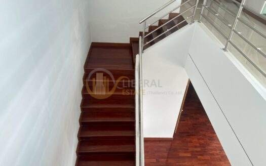 LTH15334 – Ultra Luxury Penthouse Duplex for Rent Phrom Phong | Exclusive City Lifestyle | Near BTS Phrom Phong | 250,000 THB | เพนท์เฮ้าส์ดูเพล็กซ์หรูให้เช่า พร้อมพงษ์ ห้องใหญ่พิเศษ ใกล้ BTS พร้อมพงษ์