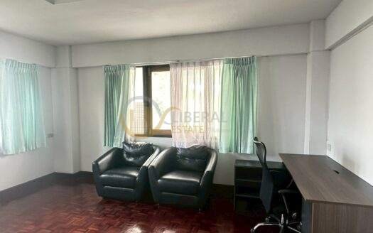 LTH15365 – Spacious Condo for Rent Phrom Phong | City Lifestyle Best Value | Near BTS Phrom Phong | 55,000 THB | คอนโดให้เช่า พร้อมพงษ์ ห้องใหญ่ คุ้มค่า ใกล้ BTS พร้อมพงษ์