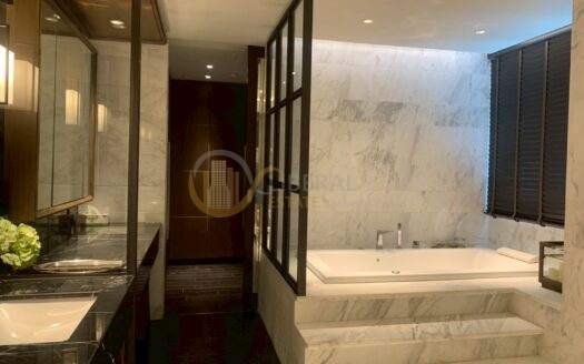 LTH15390 – Luxury Duplex Condo for Rent Phrom Phong | Exclusive City Lifestyle | Near BTS Phrom Phong | 200,000 THB | คอนโดดูเพล็กซ์หรูให้เช่า พร้อมพงษ์ ห้องใหญ่พิเศษ ใกล้ BTS พร้อมพงษ์
