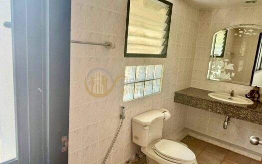 LTHC15386 – Commercial Building for Rent Sukhumvit | Prime Business Location | Near BTS Nana | 150,000 THB | อาคารพาณิชย์ให้เช่า สุขุมวิท 4 ทำเลธุรกิจ ใกล้ BTS นานา