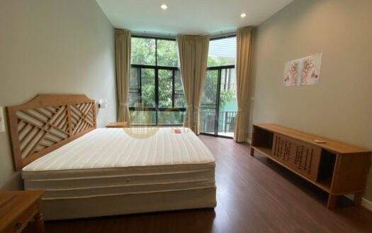 LTH15397 – Modern House Pet-Friendly for Rent Thonglor🐾 | City Lifestyle Best Value | Near BTS Thonglor | 130,000 THB | บ้านให้เช่า ทองหล่อ เลี้ยงสัตว์ได้ คุ้มค่า ใกล้ BTS ทองหล่อ