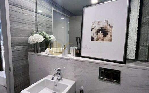 LTH15423 – Luxury Condo for Rent Phrom Phong | Exclusive City Lifestyle | Near BTS Phrom Phong | 145,000 THB | คอนโดหรูให้เช่า พร้อมพงษ์ ทำเลพรีเมียม ใกล้ BTS พร้อมพงษ์