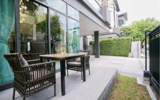 LTH15516 – Luxury House for Sale Ekkamai-Ladprao | Prime Location Best Value | Near Central Westville | 38 MB | บ้านหรูขาย เอกมัย-ลาดพร้าว ทำเลดี คุ้มค่า ใกล้ Central Westville