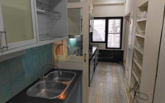 LTH15524 – Luxury Pet-Friendly Condo for Rent Sathorn | Spacious City Living | 60,000 THB | คอนโดหรูให้เช่า สาทร เลี้ยงสัตว์ได้ ห้องใหญ่ พร้อมอยู่