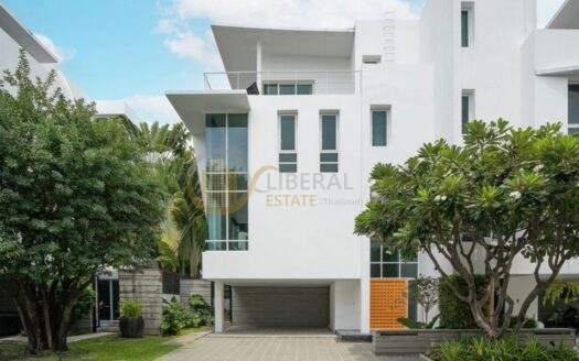LTHC15593 – Luxury House for Rent Sathorn | Spacious Private Residence | Near BTS Chong Nonsi | 240,000 THB | บ้านหรูให้เช่า สาทร พื้นที่กว้าง ใกล้ BTS ช่องนนทรี