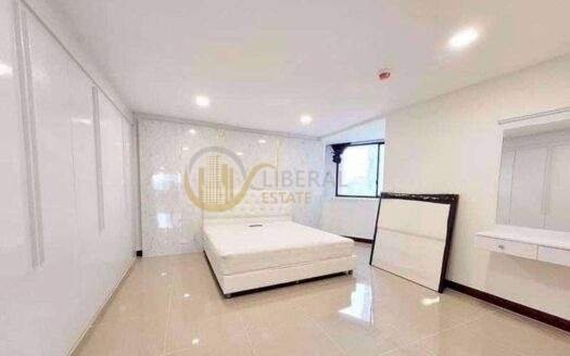LTH15631 – Luxury Condo for Rent Phrom Phong | Spacious Family Residence | Near BTS Phrom Phong | 75,000 THB | คอนโดหรูให้เช่า พร้อมพงษ์ ห้องขนาดใหญ่ ใกล้ BTS พร้อมพงษ์