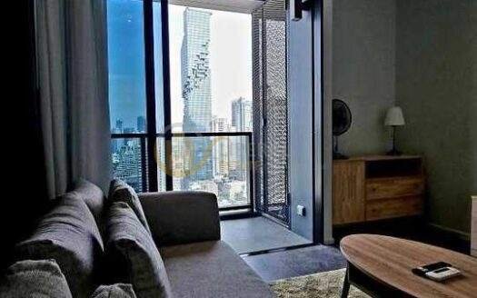 LTH15669 – Luxury Condo for Rent Silom | High Floor Modern Residence | Near BTS Surasak | 70,000 THB | คอนโดหรูให้เช่า สีลม ชั้นสูง ใกล้ BTS สุรศักดิ์