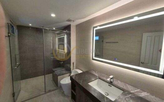 LTHC15678 – Luxury Condo for Rent Ekkamai | Extra Spacious Family Residence | Near BTS Ekkamai | 180,000 THB | คอนโดหรูให้เช่า เอกมัย ห้องขนาดใหญ่พิเศษ เหมาะสำหรับครอบครัว ใกล้ BTS เอกมัย