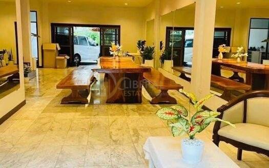 LTHC15695 – Luxury Townhouse for Rent Ekkamai | Spacious 4 Floor Residence | Near BTS Ekkamai | 90,000 THB | ทาวน์เฮาส์หรูให้เช่า เอกมัย พื้นที่กว้าง ใกล้ BTS เอกมัย