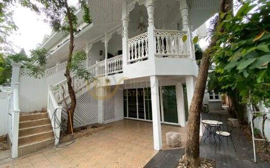 LTH15737 – Corner House for Rent Bearing | Fantasia Villa 3 | Spacious Family Residence | 75,000 THB | บ้านมุมให้เช่า แบริ่ง โครงการ Fantasia Villa 3 บ้านหลังใหญ่ เพดานสูง ฟังก์ชันครบ