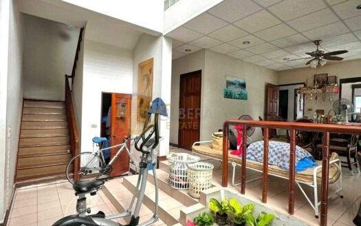 LTH15771 – Luxury House for Sale Narathiwas | Large Land Plot | Near King’s College International School | 82 MB | บ้านหรูขาย นราธิวาส พื้นที่ขนาดใหญ่ ใกล้ King’s College International School