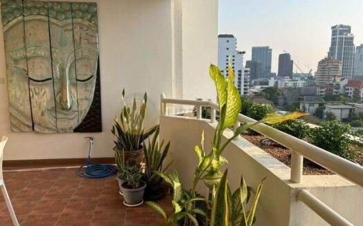 LTHC15825 – Luxury Pet-Friendly Condo for Rent Ekkamai | La Cascade | Near BTS Ekkamai | 120,000 THB | คอนโดหรูให้เช่า เอกมัย เลี้ยงสัตว์ได้ พร้อมระเบียงขนาดใหญ่ ใกล้ BTS เอกมัย