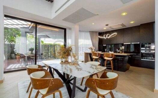 LTH15892 – Luxury House for Sale Phra Khanong | Soi Pridi Banomyong 26 | 60 MB | บ้านหรูขาย พระโขนง ซอยปรีดีพนมยงค์ 26