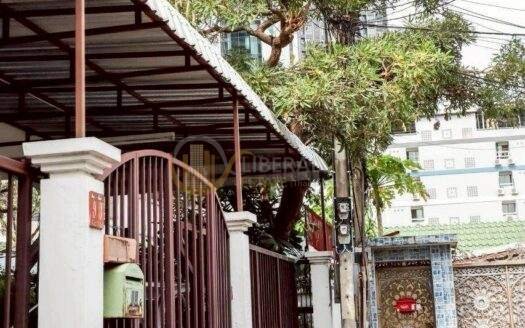 LTHC15893 – House for Sale Sathorn | Soi Sathorn 11 Yaek 13 | 35 MB | บ้านขาย สาทร ซอยสาทร 11 แยก 13