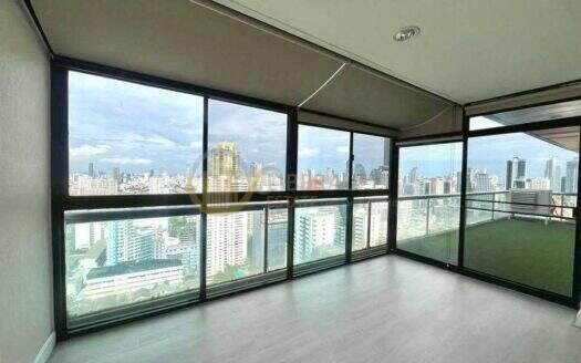 LTHC15946 – Pet Friendly Luxury Penthouse Duplex for Rent Asoke | GP Grande Tower | 300,000 THB | เพนท์เฮาส์ดูเพล็กซ์หรูให้เช่า อโศก โครงการ GP Grande Tower