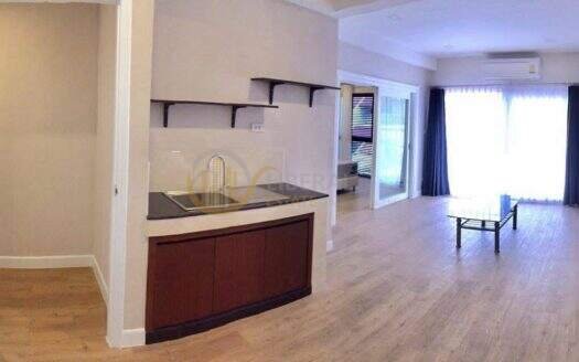 LTH15963 – Pet Friendly Townhouse for Rent Ekkamai | 90K/Month | ทาวน์เฮาส์ให้เช่า เอกมัย เลี้ยงสัตว์ได้