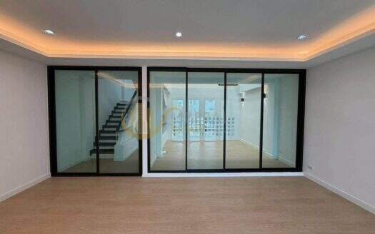 LTH16001 – Home Office & Residence for Sale Punnawithi | Sukhumvit 101 | Near BTS Punnawithi | 12.9 MB | โฮมออฟฟิศและบ้านขาย สุขุมวิท 101