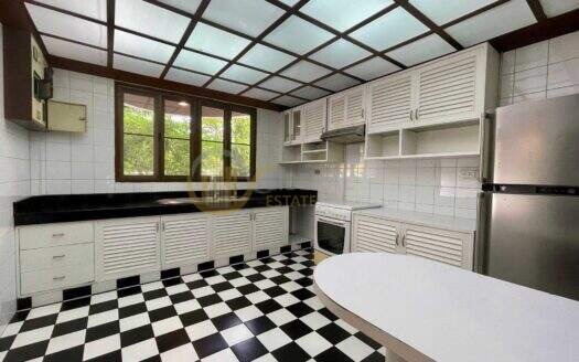LTH16035 – Rare Garden House for Sale Ruamrudee | Large Private Garden | BTS Ploenchit | 130 MB | บ้านขาย ร่วมฤดี