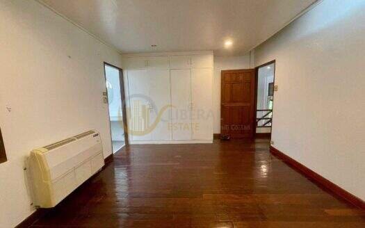 LTH16035 – Rare Garden House for Sale Ruamrudee | Large Private Garden | BTS Ploenchit | 130 MB | บ้านขาย ร่วมฤดี