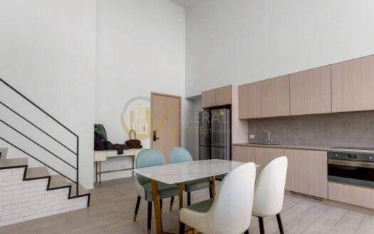 LTHC16023 – Duplex Condo for Rent Silom | The Lofts Silom | Near BTS Surasak | 95K/Month | คอนโดดูเพล็กซ์ให้เช่า เดอะ ลอฟท์ สีลม