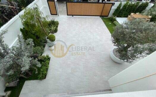 LTH16058 – Spacious House for Sale Lat Phrao–Chokchai 4 | 320 sq.m. | 4 Beds 3 Baths | 4 Parking | 18.5 MB | บ้าน 2 ชั้น ขาย ลาดพร้าว–โชคชัย 4