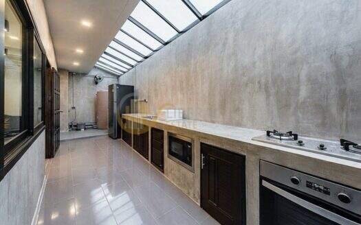 LTH16074 – Luxury Townhome for Sale Sathorn Soi 9 | 450 sq.m. | 5 Beds 5 Baths | BTS Chong Nonsi 7 Min | 17 MB | ทาวน์โฮมหรูขาย สาทร ซอย 9