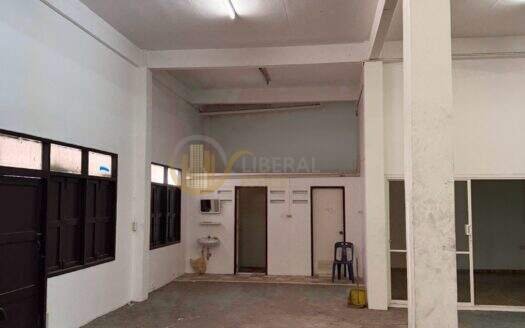 LTH16075 – Prime Commercial Building for Rent Sukhumvit 62 | 378 sq.m. | 2 Floors | BTS Bang Chak 250 m. | 65K | อาคารพาณิชย์ให้เช่า สุขุมวิท 62