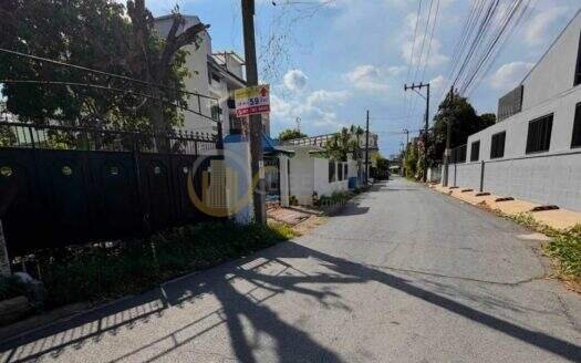 LTH16091 – Prime Land for Sale Pridi 14 | 166 sq.w. | 2 Title Deeds | BTS Phra Khanong | 24.9 MB | ที่ดินทำเลดีขาย ปรีดีพนมยงค์
