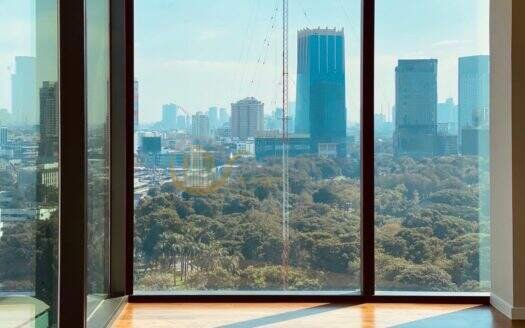 LTHC16066 – Condo for Rent Ratchadamri | Sindhorn Tonson | 106 sq.m. | 2 Bed 2 Bath | Near BTS Ratchadamri | 135K | คอนโดหรูให้เช่า ราชดำริ