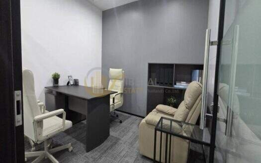 LTH16110 – Office Space for Rent Witthayu | 138 sq.m. | CRC Tower | All Seasons Place | 191,820 THB | สำนักงานให้เช่า วิทยุ