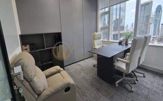 LTH16111 – Office Space for Rent Witthayu | 95 sq.m. | CRC Tower | All Seasons Place | 132,050 THB | สำนักงานให้เช่า วิทยุ